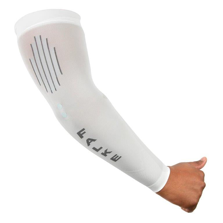 Falke UV Protection Arm Protectors for Sports and Outdoor Activities White