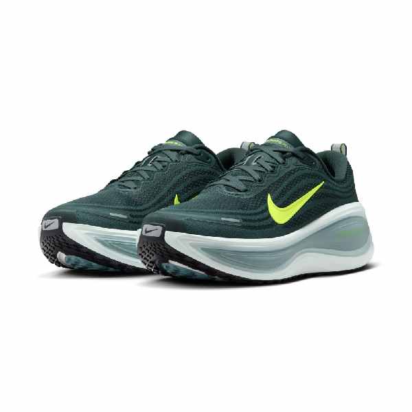 Nike Vomero Plus Seaweed Men&#39;s Running Shoes: Responsive ZoomX Cushioning
