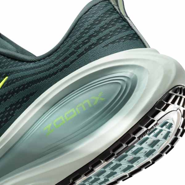 Nike Vomero Plus Seaweed Men&#39;s Running Shoes: Responsive ZoomX Cushioning
