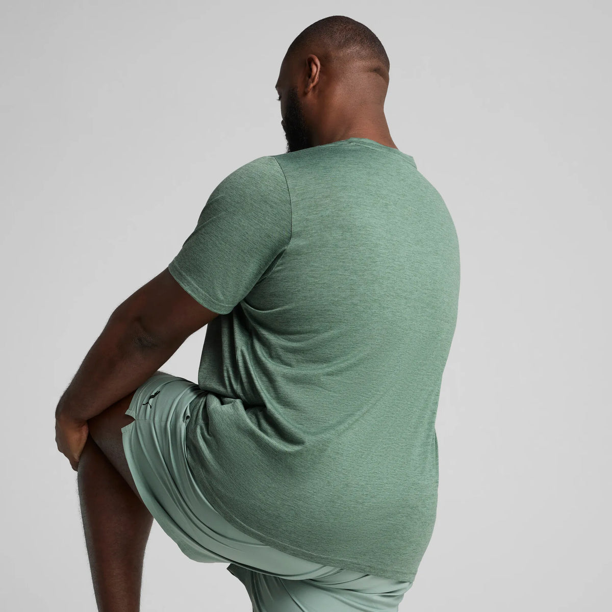 Puma Men&#39;s Essentials Heather Cat Tee: Green Moon, Moisture-Wicking Performance T-Shirt